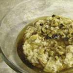 Oatmeal with Maple Syrup and Walnuts