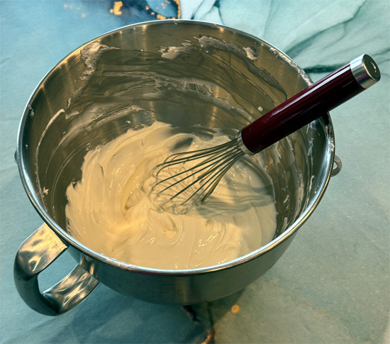 Whisk together the yogurt and Jell-O cheesecake. These must be fully incorporated, so you need to whisk for at least 2 minutes.