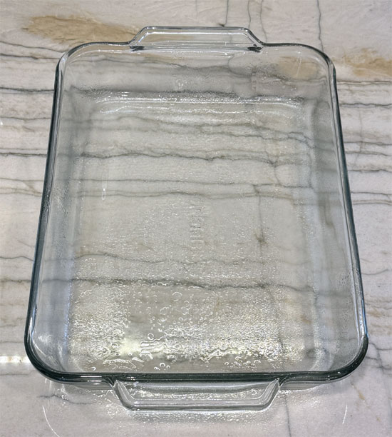 Lightly grease a 9 x 13 inch baking dish with avocado oil spray. 