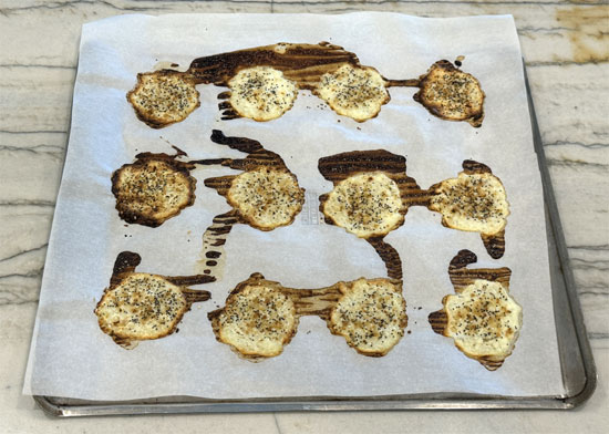 Bake for about 30 minutes, or until the edges are browned. For extra crispiness, bake until the edges are dark brown, but watch closely to avoid burning.