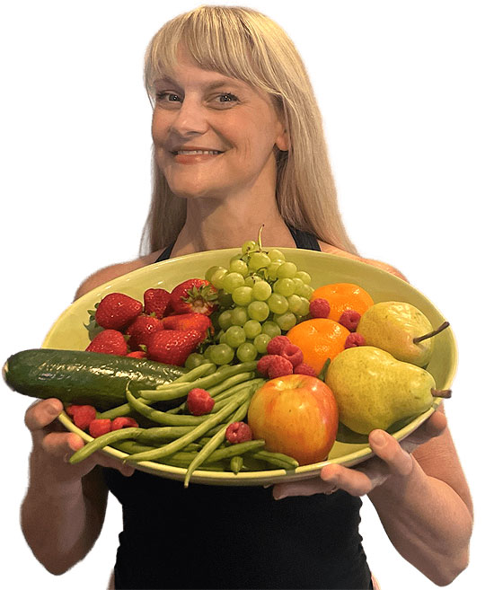 Holding produce high in flavanols.